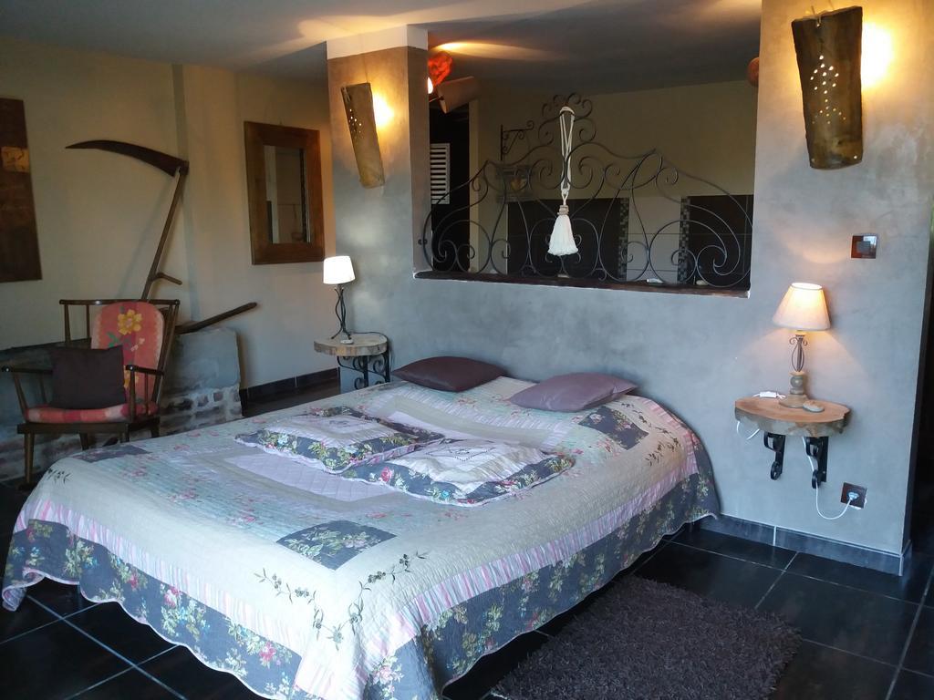 Chambres D Hotes ,Hotel ,Secret D'Une Nuit A Vicq Pres De Onnaing,Avec Piscine Exteriér fotografie